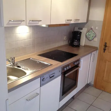 Mit Balkon Und Schoener Fernsicht Apartamento